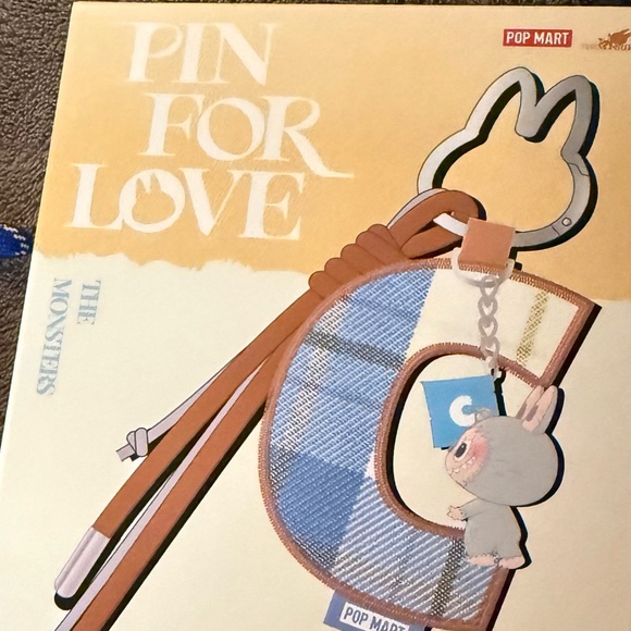 POP MART Accessories - Pin for Love Alphabet Letter Keychain Pendant A-M New Sealed Pick Your Letter!